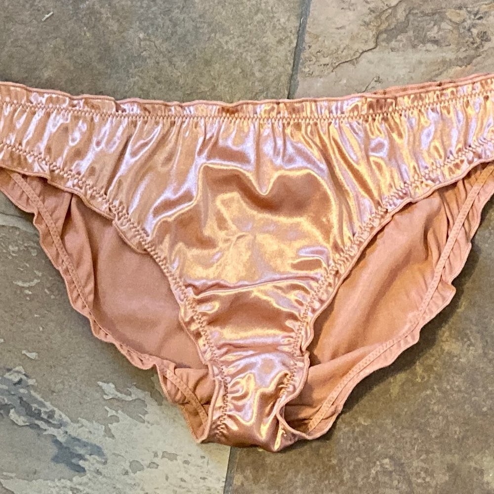 Golden 7/L Buttery Soft Silky Second Skin Panty